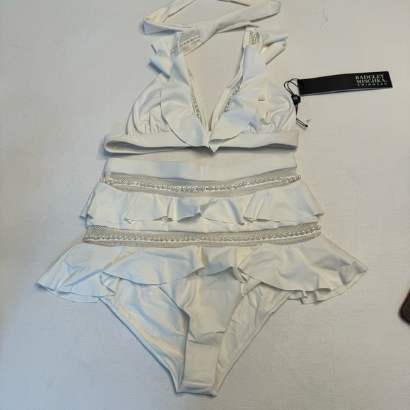 Badgley Mischka Highwaisted pearl bikini set - Picture 2 of 3